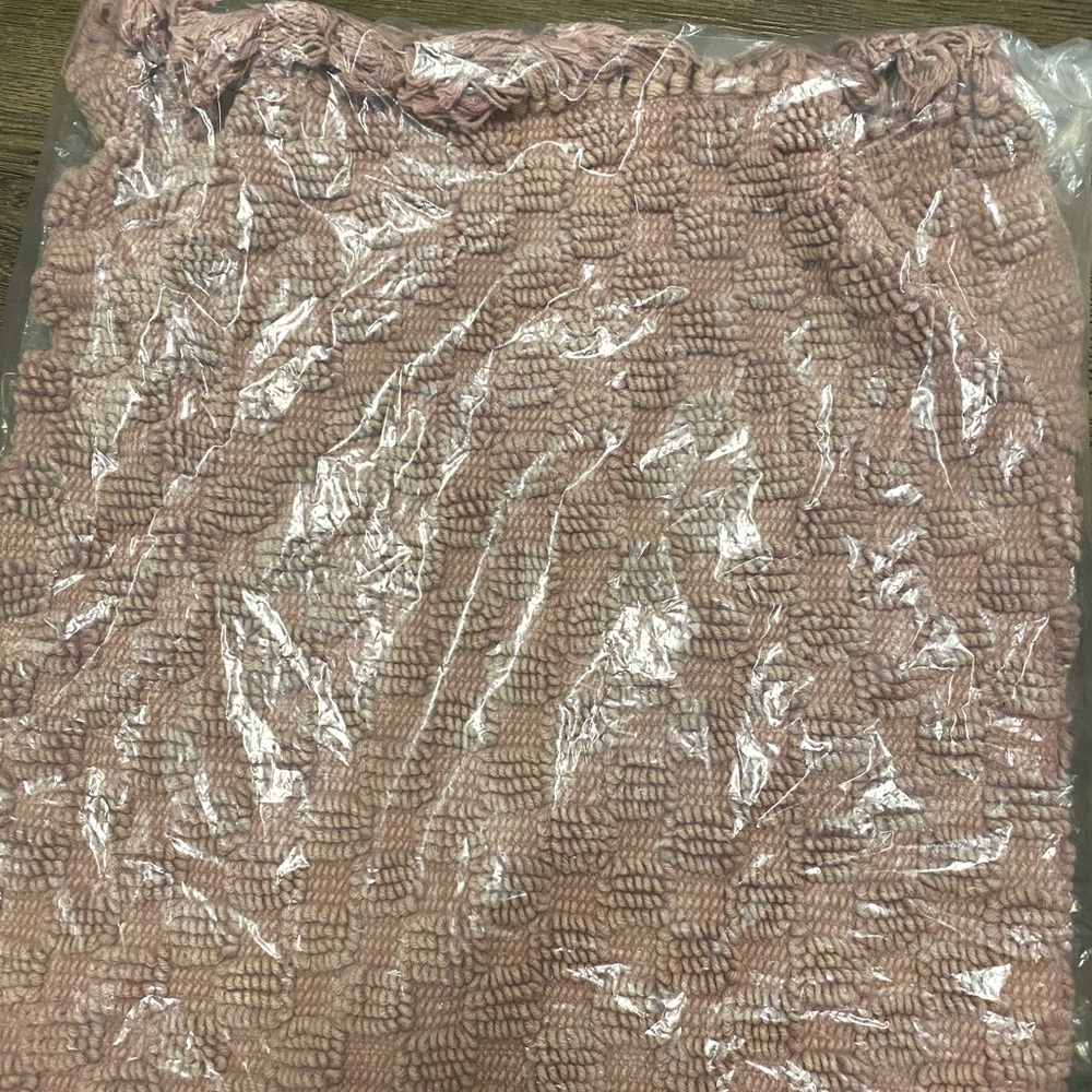 French Connection Blush Cotton Bath Rug - Picture 5 of 7